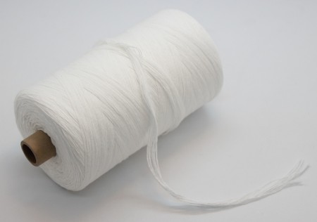 Minibom Strenggarn 200 g farge hvit